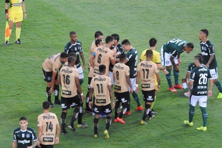 https://webradioparacuru.com/uploads/news/Moisés, do Palmeiras, e Gustavo Henrique, do Santos, pegam pena maior e estão fora do Paulistão