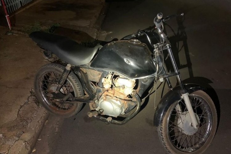 https://webradioparacuru.com/uploads/news/Polícia Militar recupera motocicleta furtada em Iturama