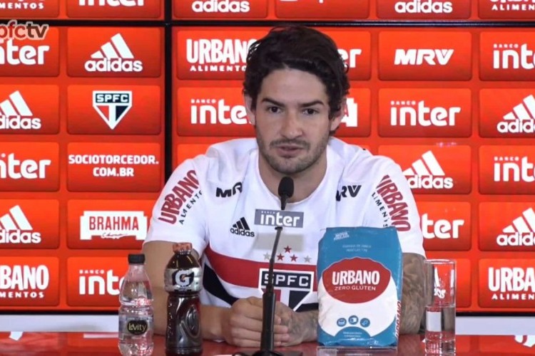 https://webradioparacuru.com/uploads/news/Diniz quer Pato como '9' do São Paulo; Pablo se dispõe a virar ponta