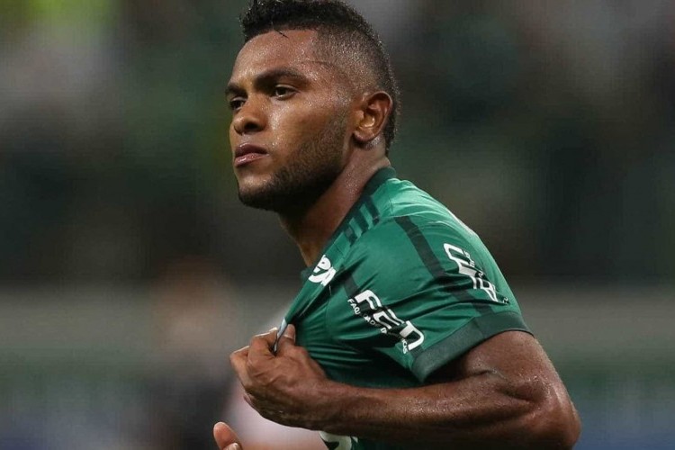 https://webradioparacuru.com/uploads/news/Emprestados, Borja e Deyverson viram estrelas nos novos clubes