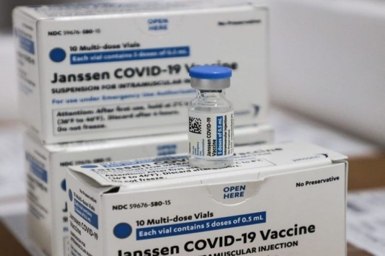 https://webradioparacuru.com/uploads/news/Vacina Covid-19: mais de 120 mil doses da Janssen são enviadas ao Triângulo, Alto Paranaíba e Noroeste em mais uma parte do lote 98º