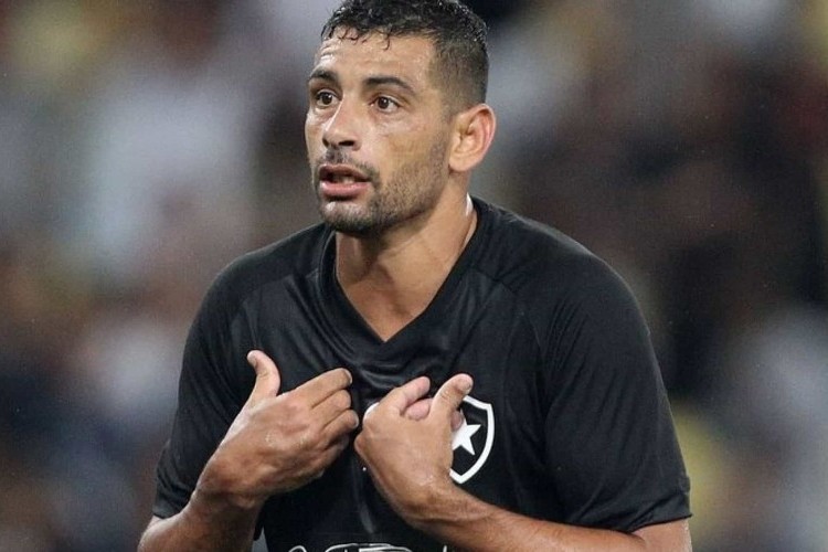 https://webradioparacuru.com/uploads/news/Botafogo e Diego Souza chegam a acordo para a rescisão de contrato