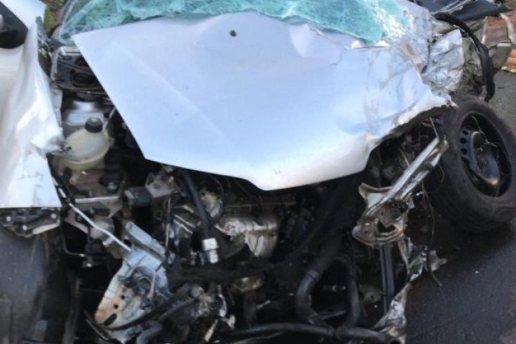 https://webradioparacuru.com/uploads/news/Motorista de carro morre e família fica ferida em acidente na BR-153, entre Prata e o Trevão