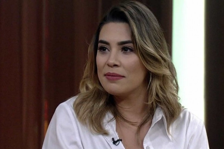 https://webradioparacuru.com/uploads/news/Naiara diz que todos na casa buscam problemas e fala que deu uma pirada
