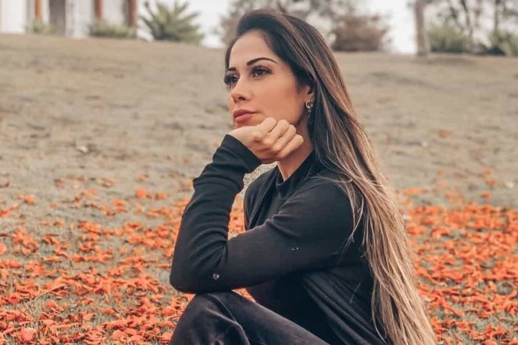 https://webradioparacuru.com/uploads/news/Vou continuar falando, Maíra Cardi esnoba processo movido por Laís