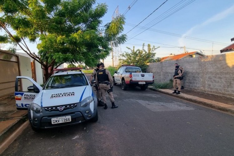 https://webradioparacuru.com/uploads/news/Gaeco de Uberaba realiza a Operação Sexto Mandamento em Iturama contra homicídios praticados por grupos de tráfico de drogas rivais