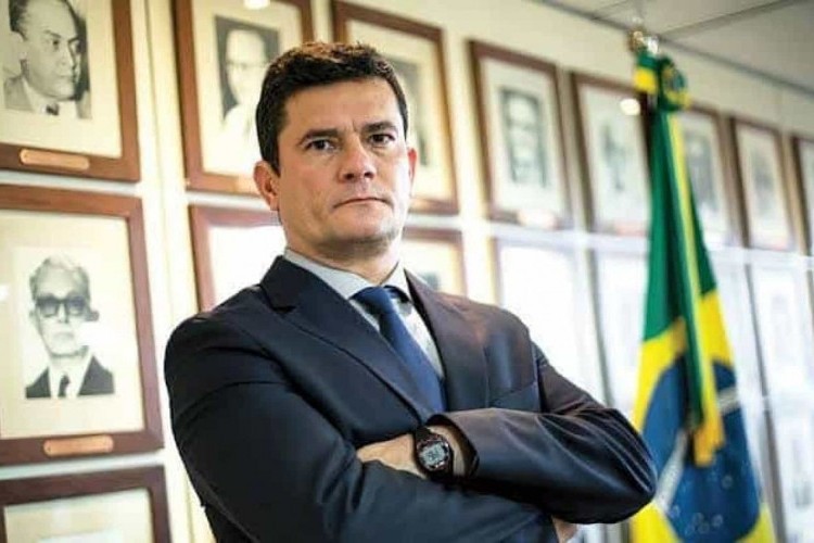 https://webradioparacuru.com/uploads/news/No Twitter, Moro elogia Fux por suspensão do juiz de garantias
