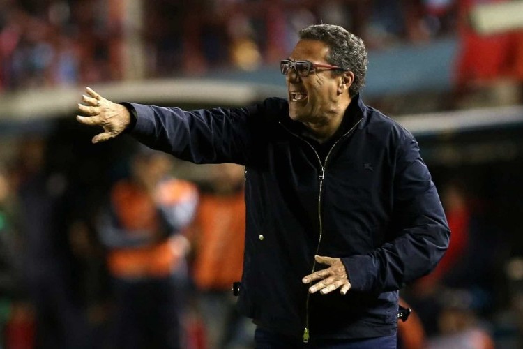 https://webradioparacuru.com/uploads/news/Luxemburgo anuncia novidades no Palmeiras: 'Faremos contratações'